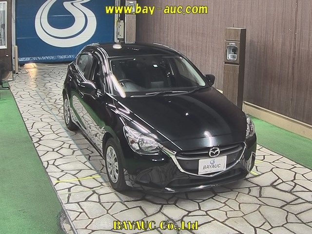 50233 Mazda Demio DJ3FS 2018 г. (BAYAUC)