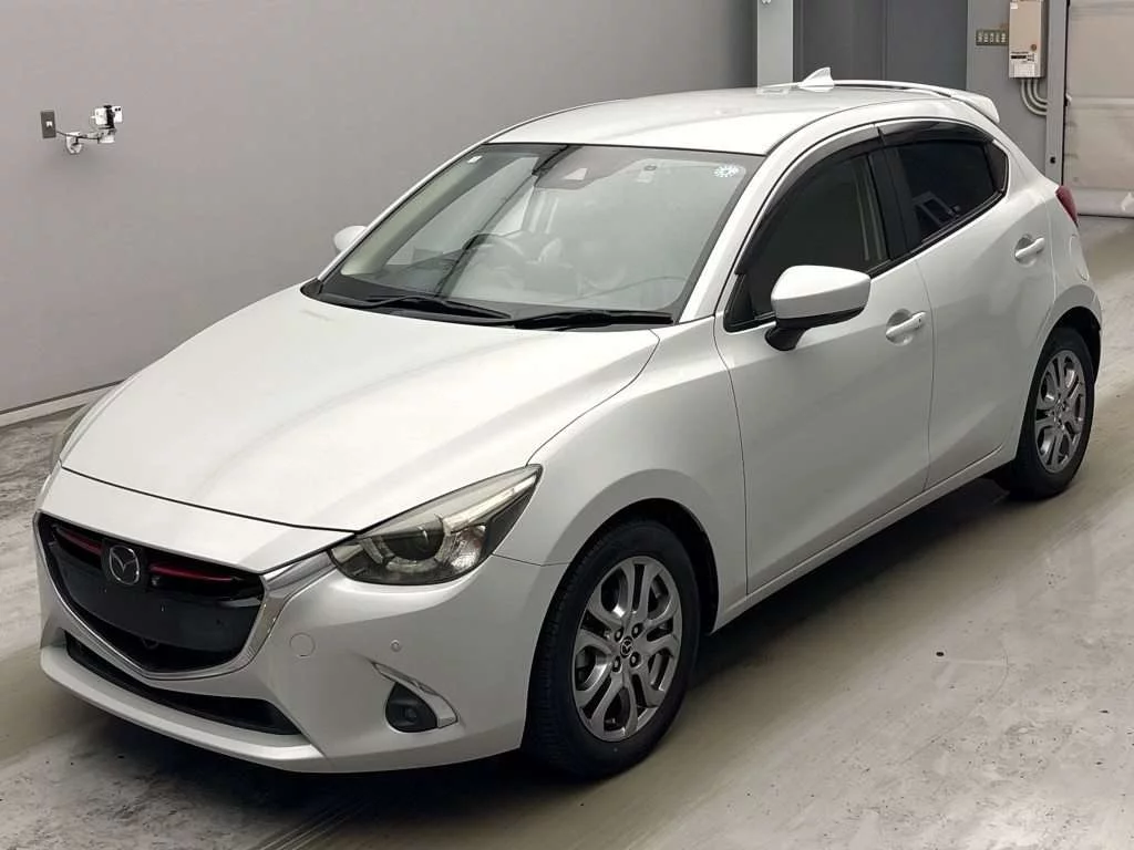 Mazda Demio DJ5FS 2018