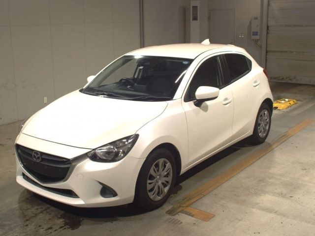 6020 Mazda Demio DJLFS 2019 г. (TAA Kyushu)