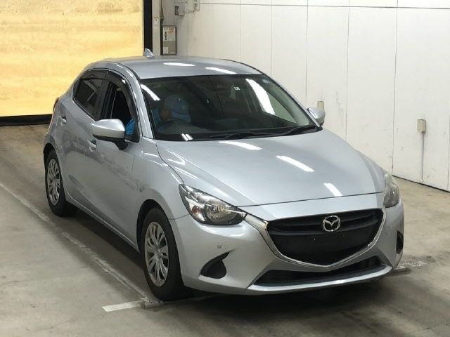 6610 Mazda Demio DJ3FS 2018 г. (IAA Osaka)