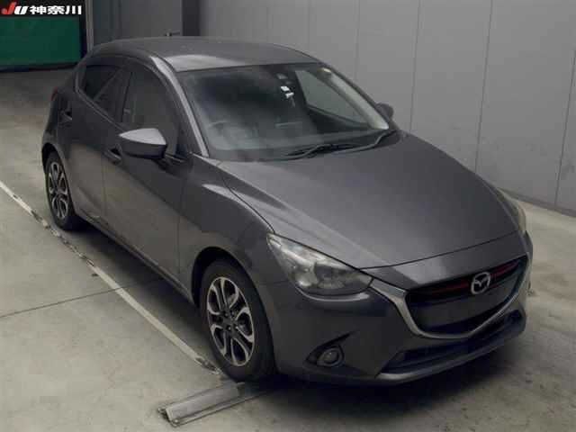 6635 Mazda Demio DJ5FS 2014 г. (JU Kanagawa)