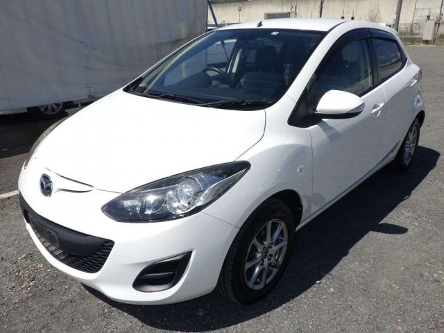 70035 Mazda Demio DEJFS 2013 г. (TAA Kinki)