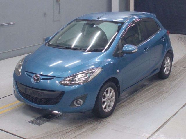 70086 Mazda Demio DEJFS 2011 г. (CAA Gifu)