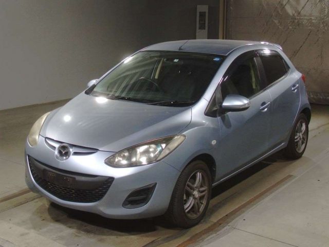 75076 Mazda Demio DEJFS 2013 г. (TAA Kinki)