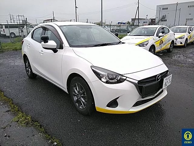 Mazda Demio DJLFJ 2022