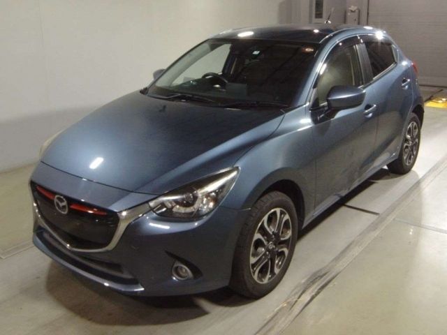 8 Mazda Demio DJ5AS 2015 г. (TAA Tohoku)