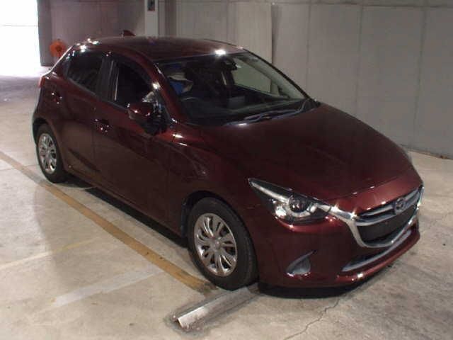 8046 Mazda Demio DJ3FS 2017 г. (JU Fukuoka)