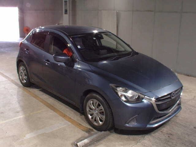 8051 Mazda Demio DJ3FS 2015 г. (JU Fukuoka)