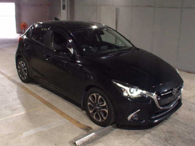 8069 Mazda Demio DJ5FS 2018 г. (JU Fukuoka)