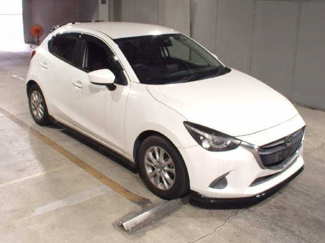 8089 Mazda Demio DJ3FS 2015 г. (JU Fukuoka)