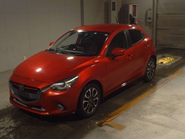 9008 Mazda Demio DJ5FS 2015 г. (TAA Kyushu)