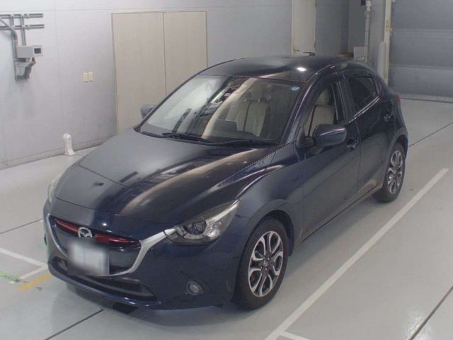 90239 Mazda Demio DJ5FS 2015 г. (CAA Chubu)