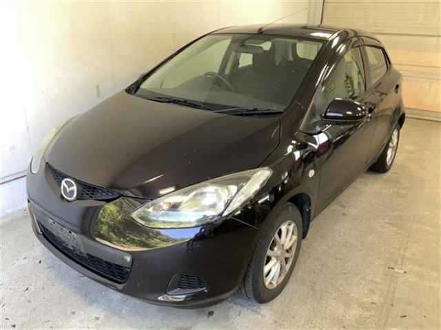 9043 Mazda Demio DE3FS 2011 г. (JU Akita)