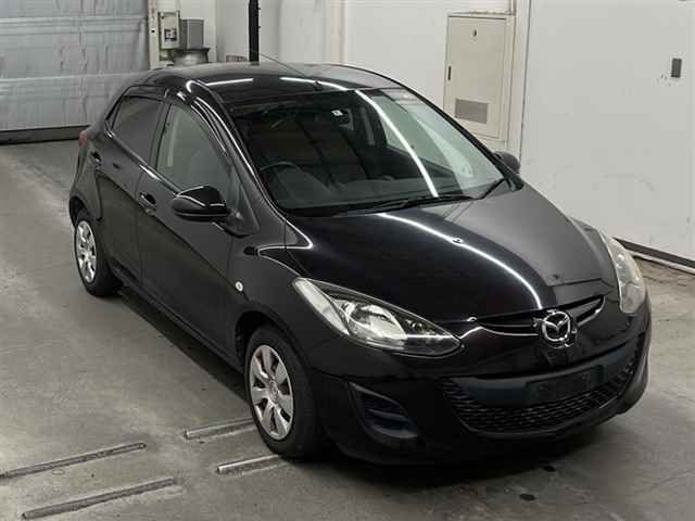 90501 Mazda Demio DE3FS 2014 г. (MIRIVE Saitama)