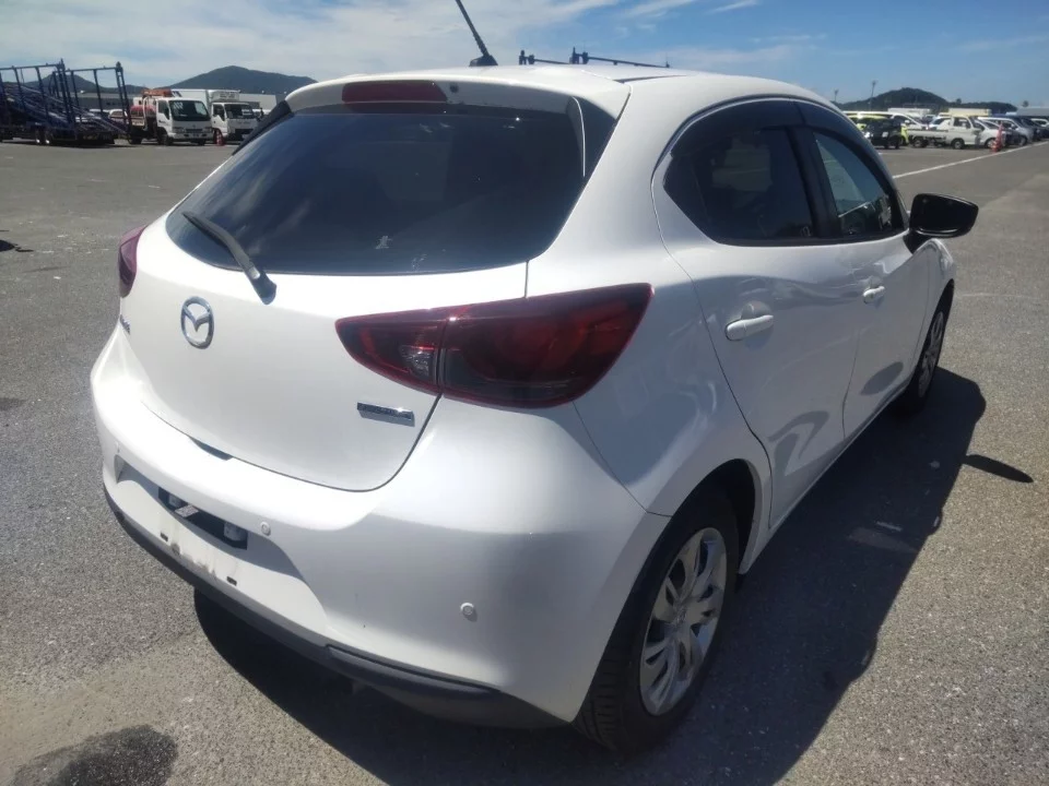 Mazda Mazda2 DJLFS 2021