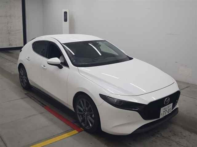 10084 Mazda Mazda3 BP8P 2019 г. (MIRIVE Osaka)