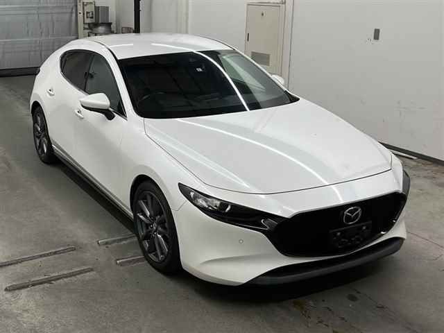 30015 Mazda Mazda3 BP5P 2019 г. (MIRIVE Saitama)