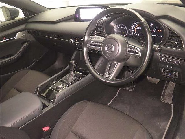 Mazda Mazda3 BP8P 2021