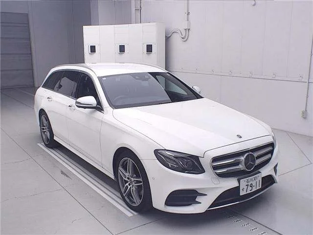 Mercedes-Benz E-Class 213204C 2018