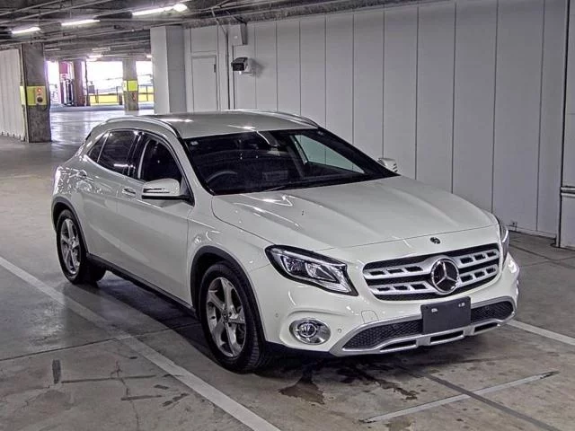 Mercedes-Benz GLA 156942 2018