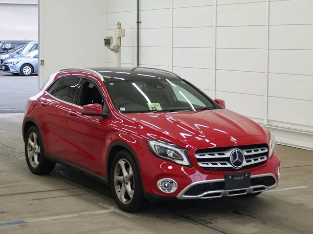 Mercedes-Benz GLA 156942 2018