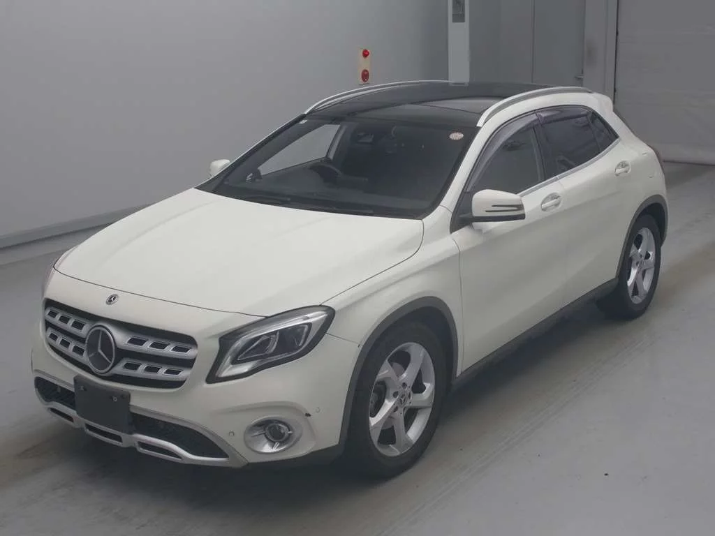 Mercedes-Benz GLA 156942 2018