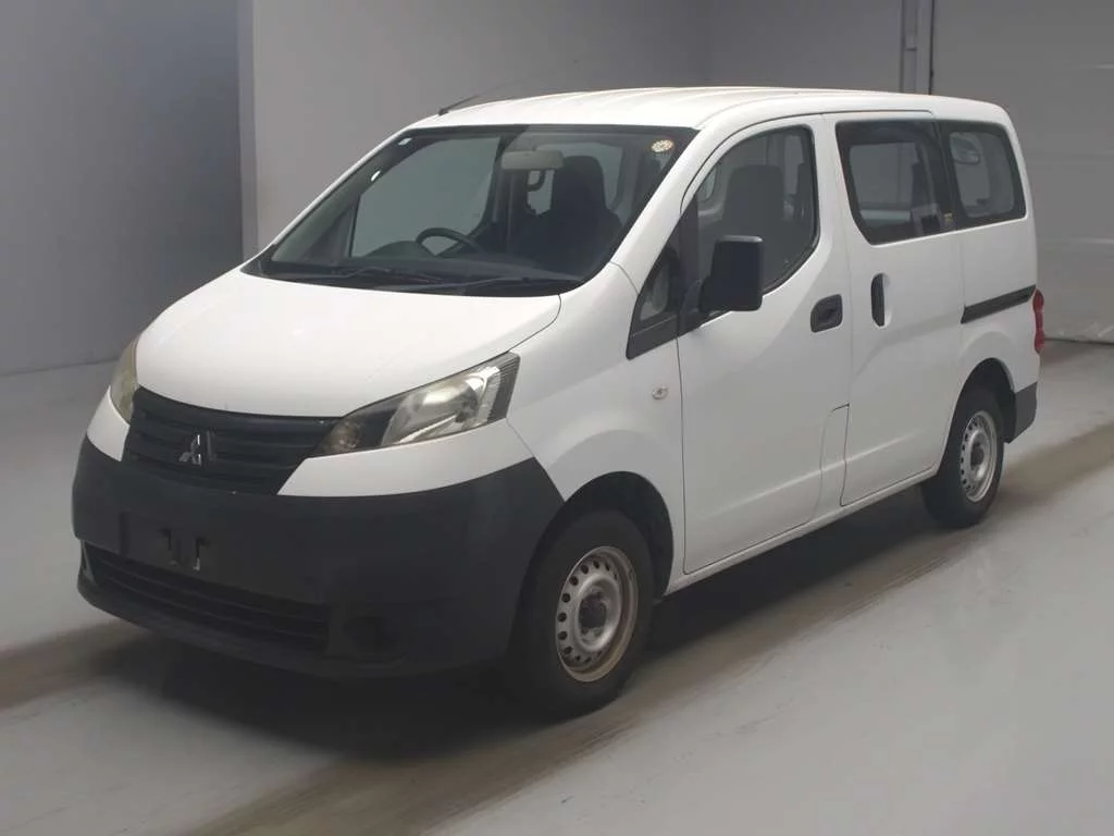 Mitsubishi Delica BVM20 2019