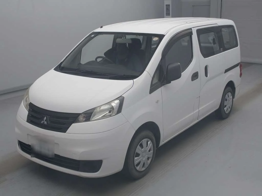Mitsubishi Delica BVM20 2018
