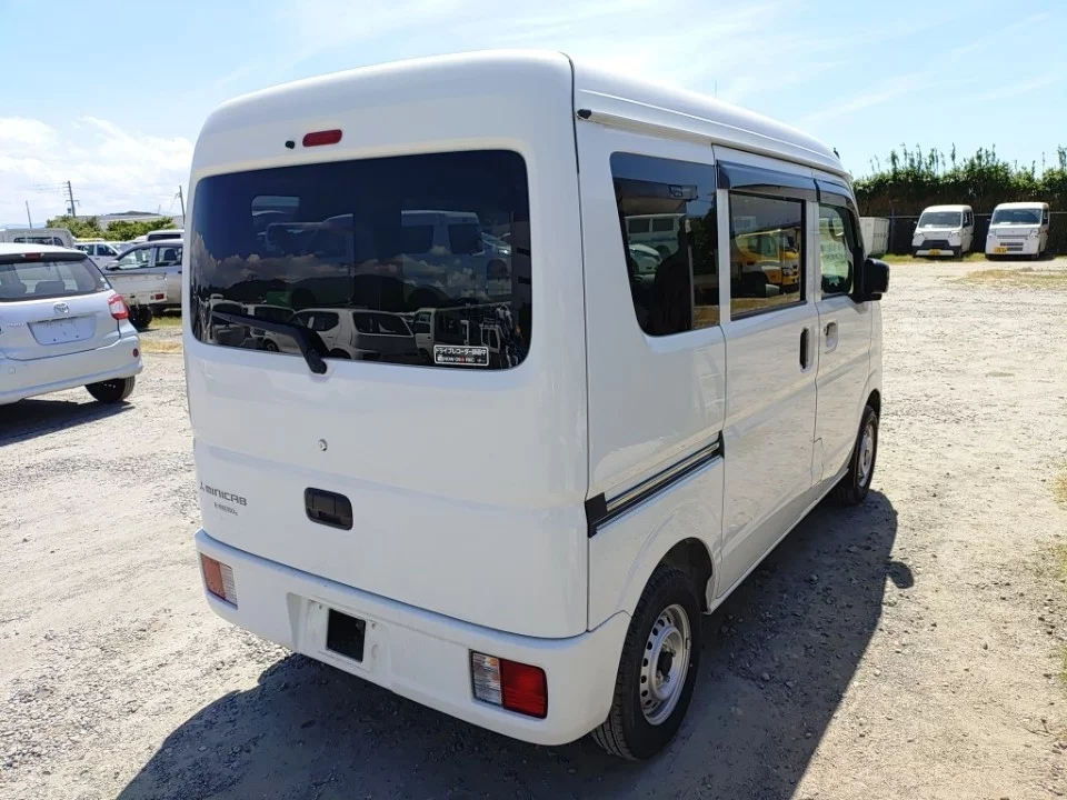 Mitsubishi Minicab DS17V 2022