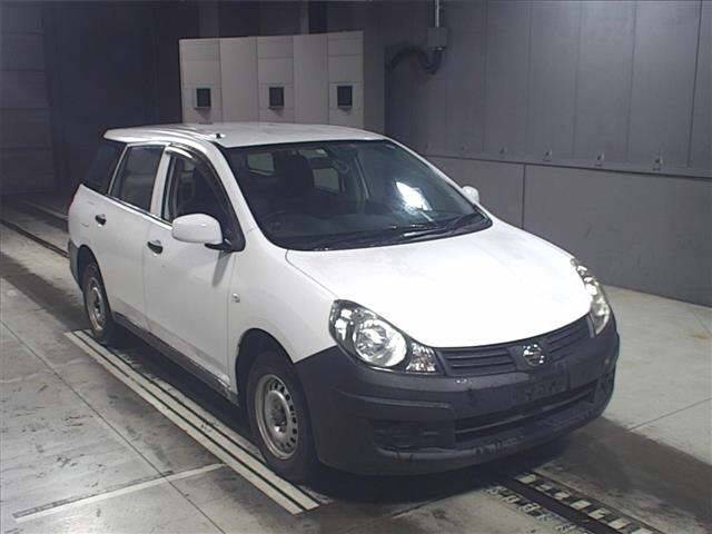 2386 NISSAN AD VZNY12 2016 г. (JU Gifu)