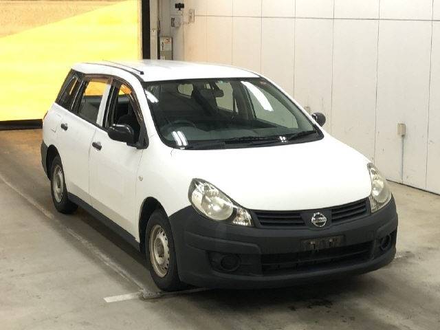 4107 NISSAN AD VAY12 2011 г. (IAA Osaka)