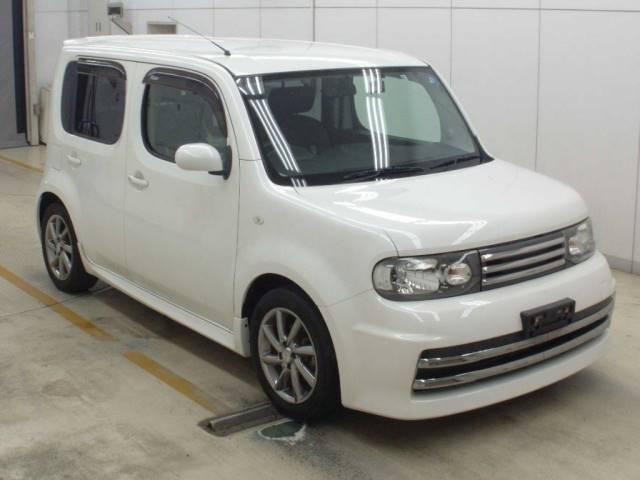 5085 NISSAN CUBE Z12 2014 г. (NAA Osaka)