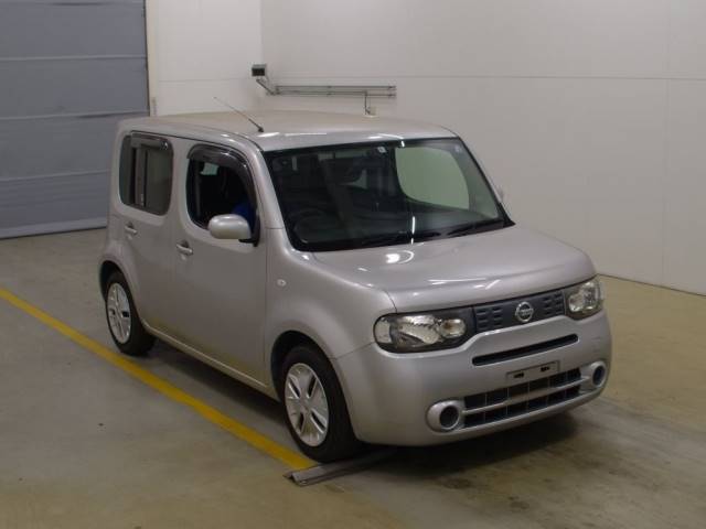 8609 NISSAN CUBE Z12 2012 г. (NAA Tokyo)