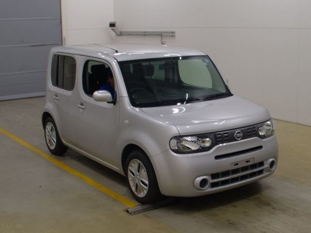 140 NISSAN CUBE Z12 2019 г. (NAA Tokyo)