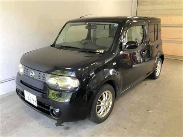 9057 NISSAN CUBE NZ12 2011 г. (JU Akita)