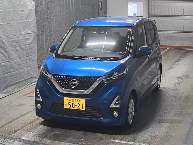 30 NISSAN DAYZ B44W 2020 г. (HERO)