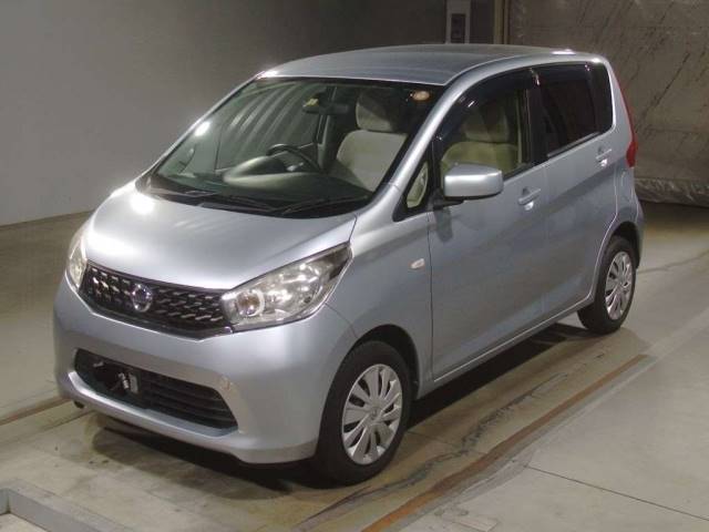 3199 NISSAN DAYZ B21W 2015 г. (TAA Kinki)