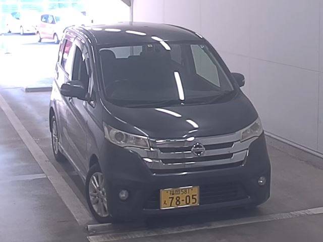 3547 NISSAN DAYZ B21W 2013 г. (NAA Fukuoka)