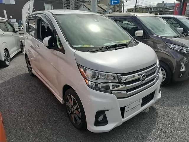 3925 NISSAN DAYZ B21W 2018 г. (NAA Tokyo)