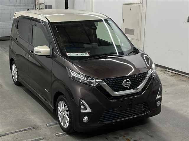 56 NISSAN DAYZ B44W 2020 г. (MIRIVE Saitama)