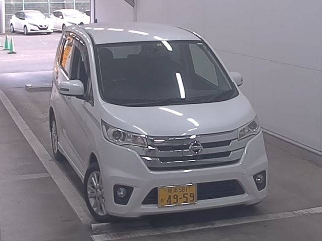 6005 NISSAN DAYZ B21W 2013 г. (NAA Fukuoka)