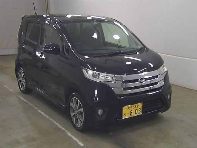 60096 NISSAN DAYZ B21W 2013 г. (Honda Kyushu)