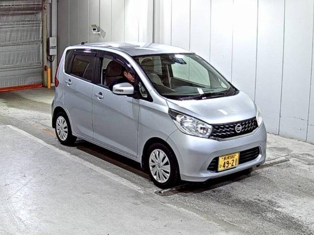 7027 NISSAN DAYZ B21W 2015 г. (LAA Shikoku)