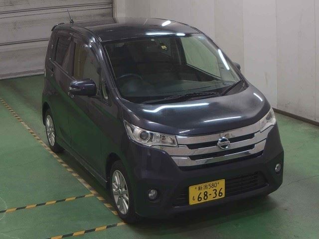 1517 NISSAN DAYZ B21W 2013 г. (JU Niigata)