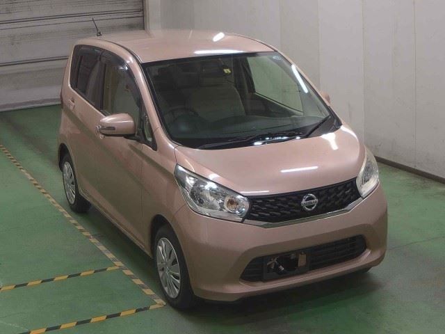 3067 NISSAN DAYZ B21W 2014 г. (JU Niigata)