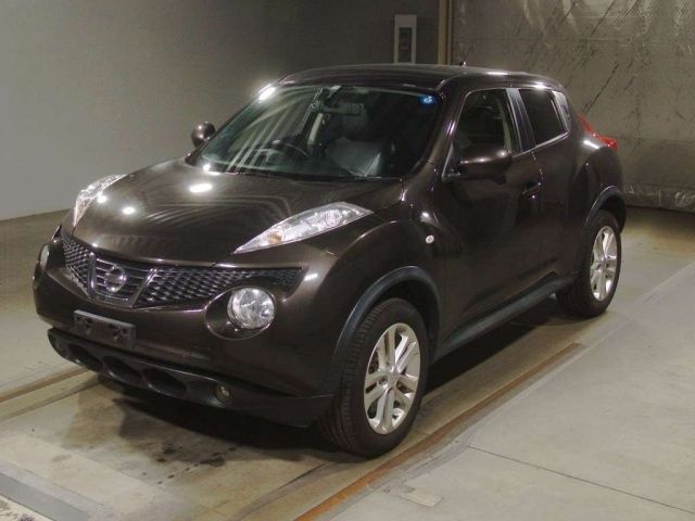 30048 NISSAN JUKE YF15 2011 г. (TAA Kinki)