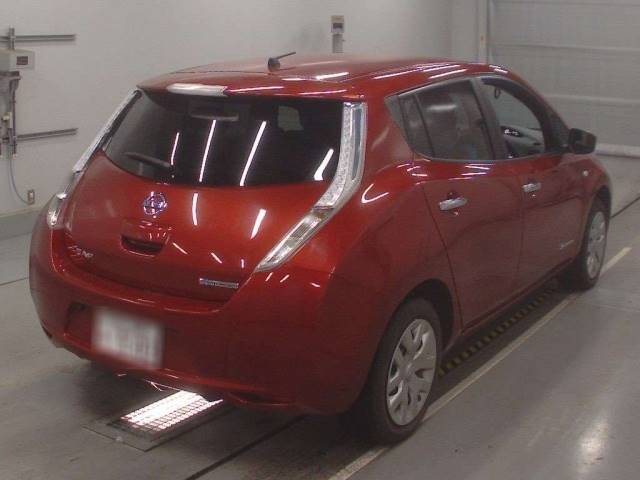 30795 NISSAN LEAF AZE0 2017 г. (CAA Tokyo)