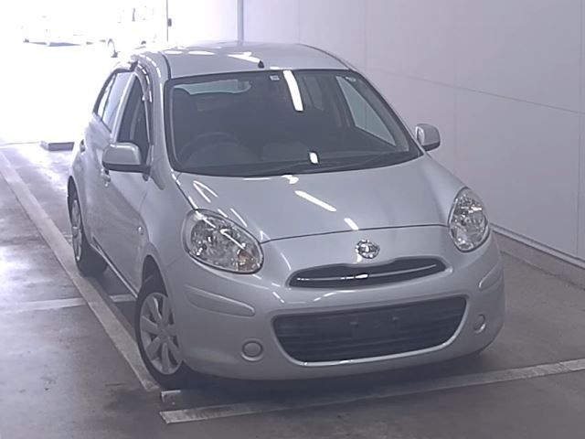 4002 NISSAN MARCH K13 2011 г. (NAA Fukuoka)