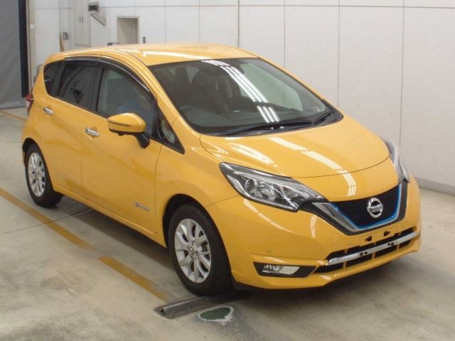 1001 NISSAN NOTE HE12 2018 г. (NAA Osaka)