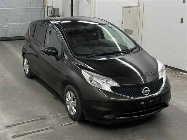 10123 NISSAN NOTE E12 2016 г. (MIRIVE Saitama)